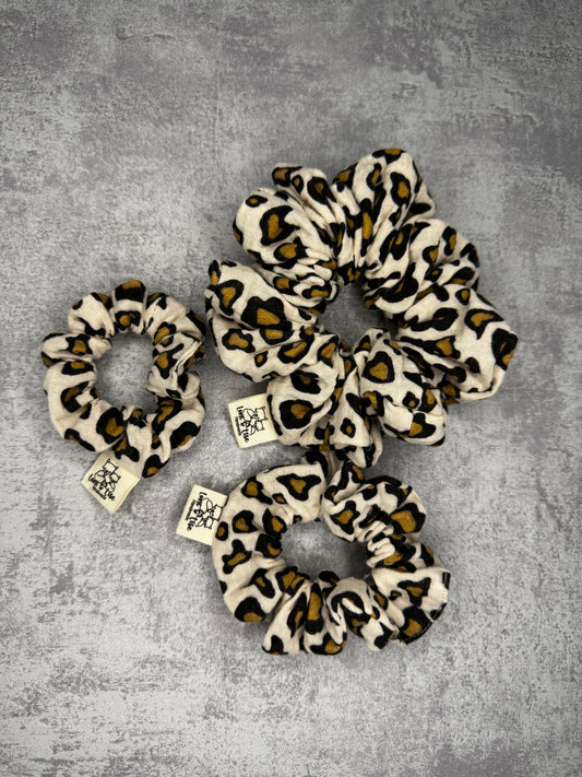 Musselin Scrunchie Leo